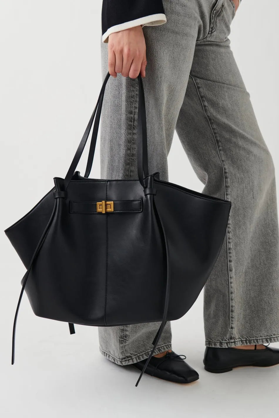 Purilite Select – Large Capacity Trapeze Shoulder Bag for Women